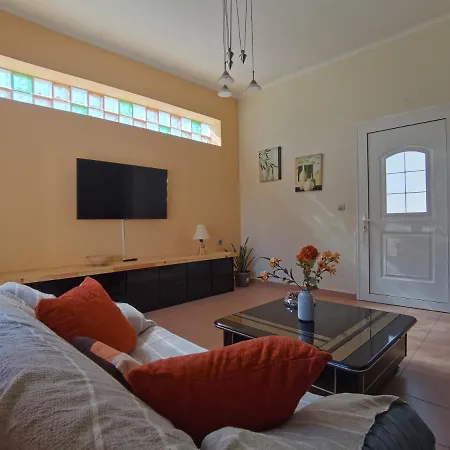 公寓 Beautiful With 3 Bedrooms
