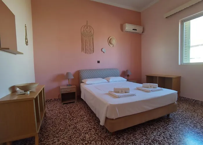Beautiful With 3 Bedrooms Apartmán *