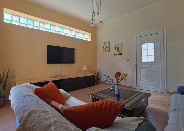 Apartament Beautiful With 3 Bedrooms